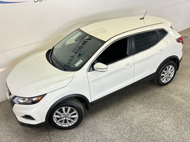 2023 Nissan Qashqai S S/AWD/6600KM/DIRECT OFF NISSAN LEASE! in Cars & Trucks in Belleville - Image 2