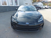 6 Speed Manual Transmission Suede/Leather Interior Apple Carplay Android Auto Dual Zone Climate Cont... (image 7)