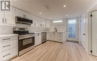 511 STRASBURG Road Unit# 2 Kitchener, Ontario