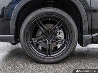 Wireless Phone Connectivity Window Grid Antenna Voice Activated Dual Zone Front Automatic Air Condit... (image 9)