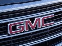 This vehicle has undergone a Certified Pre-Owned inspection. As part of the reconditioning process,... (image 9)