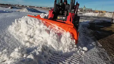 Clear long runs fast with this 96" angled snow plow on your skid steer. Easily angle the plow from y...
