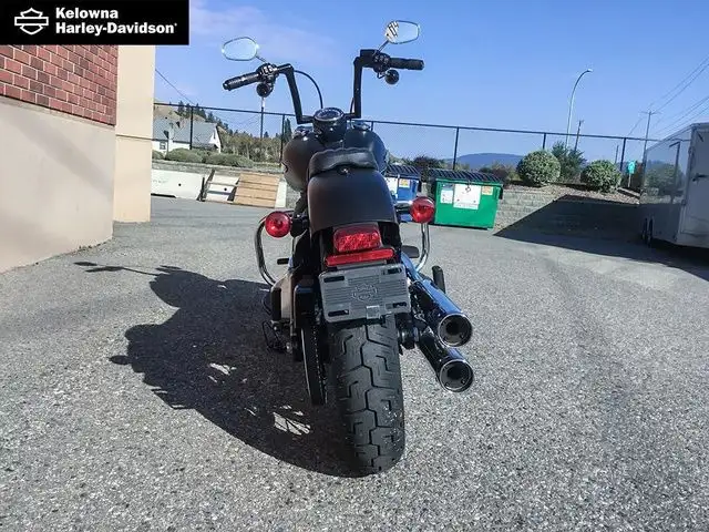 2021 Harley-Davidson Softail FLSL - Slim in Street, Cruisers & Choppers in Kelowna - Image 6