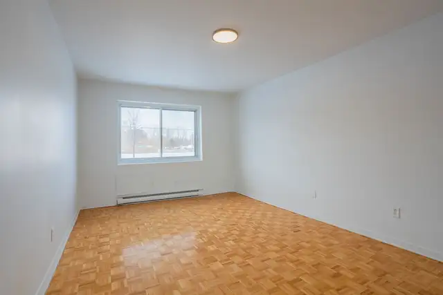 2.5, 2 1/2 for rent, St-Laurent, Thimens, Montreal62863796049155121
