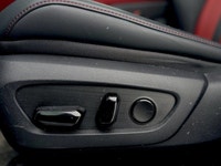 Crowfoot Hyundai, AMVIC Licensed Dealer Mileage: 10,200 km Accident History: No accidents Elevate yo... (image 9)