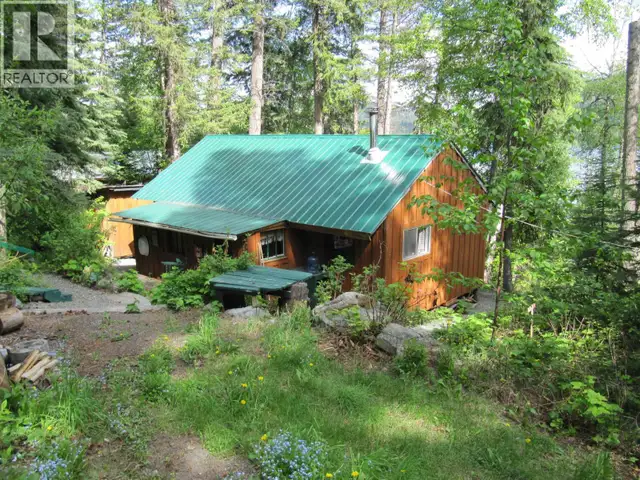 4376 BIRCH LAKE DUMP ROAD Bridge Lake, British Columbia in Houses for Sale in 100 Mile House - Image 4