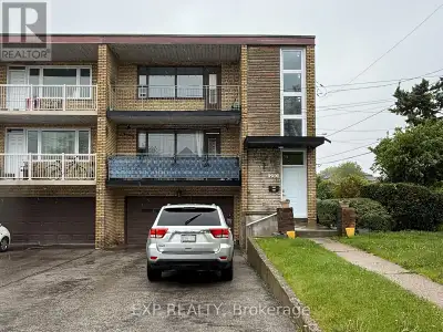 3 - 250 WILMINGTON AVENUE Toronto (Bathurst Manor), Ontario