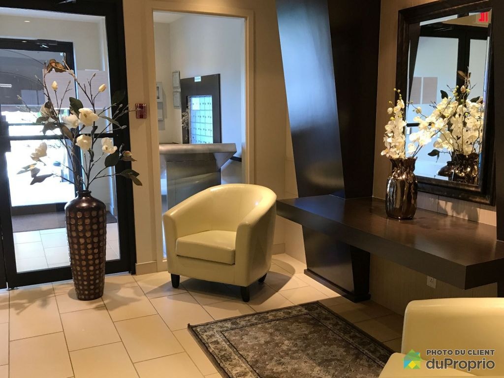 $422,000 - Condominium for sale in Ste-Therese — photo 2