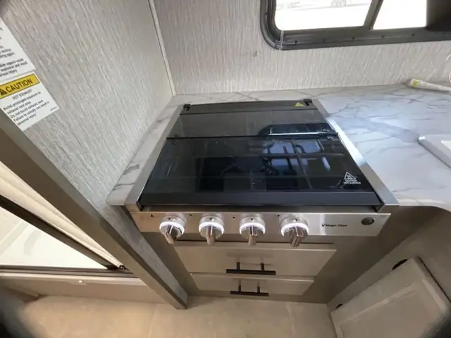 2023 Coachmen RV Freelander 27QB in RVs & Motorhomes in Kelowna - Image 26
