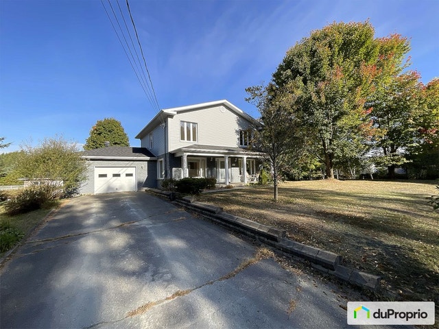 $585,000 - 2 Storey for sale in Stoke — photo 1