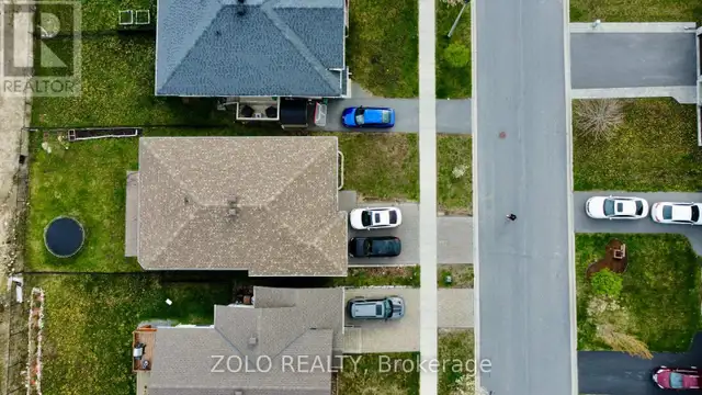 212 BELLWOOD DRIVE Cornwall, Ontario in Houses for Sale in Cornwall - Image 4