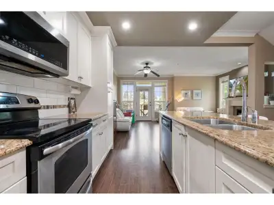 PARK GATE in sought-after Garrison Crossing! Freshly painted throughout,this bright & spacious END U...