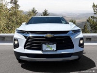 Experience the thrill of effortless driving with this 2022 Chevrolet Blazer LT, boasting a powerful... (image 7)