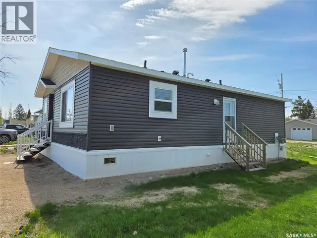 413 Railway STREET Kipling, Saskatchewan in Houses for Sale in Regina - Image 6