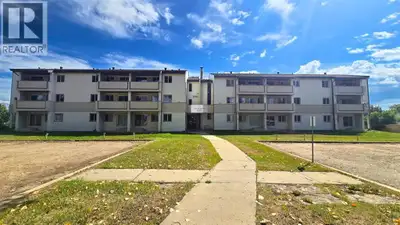 1 bed 1 bath in The Meadows on 44th, in High Prairie! Unit features an entry way closet and vinyl pl...