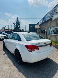 2015 Chevrolet Cruze 2LT - Year: 2015- Make: Chevrolet- Model: Cruze- Mileage: 216,664km- Transmissi... (image 2)