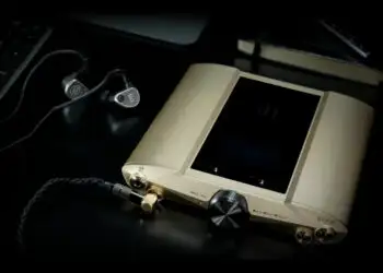 iFi iDSD Valkyrie DAC Preamp & Headphone Amplifier – GOLD – MINT! Brand-new, factory-sealed in box F...