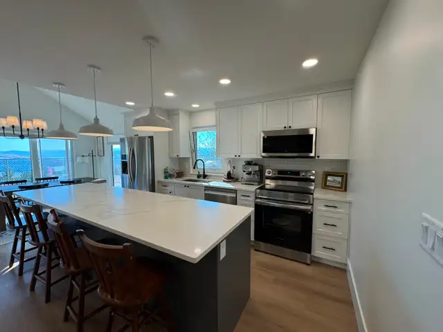 Beautiful 3 Bedroom + 2 Bathroom Home on 1.3 Acres – South BX, V in Long Term Rentals in Vernon - Image 9