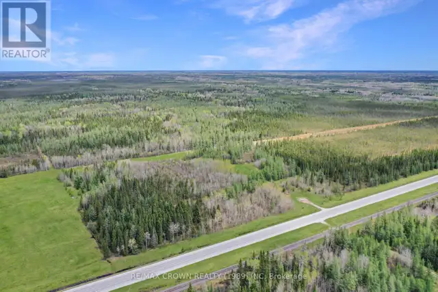 FAUQUIER-STRICKLAND - 319 HIGHWAY 11 Kapuskasing, Ontario in Land for Sale in Kapuskasing - Image 2