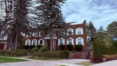 27 JUNEWOOD CRESCENT Toronto (St. Andrew-Windfields), Ontario