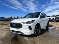 Welcome to Freedom Ford. Recent Arrival! AWD, 6 Speakers, AM/FM radio: SiriusXM, Automatic temperatu... (image 1)