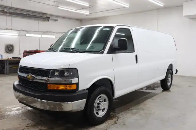 2026 Chevrolet Express 3500 Work Van597331739190896642