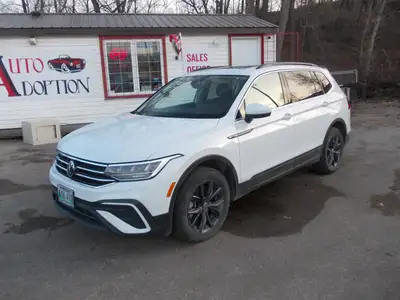 Come check out this 2023 Volkswagen Tiguan Comfortline with only 56,286 km. Manitoba safety certifie...