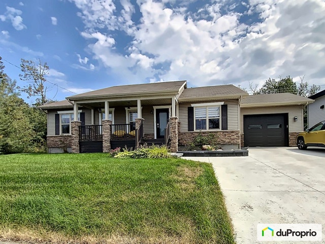 $499,000 - Bungalow for sale in Matane — photo 1