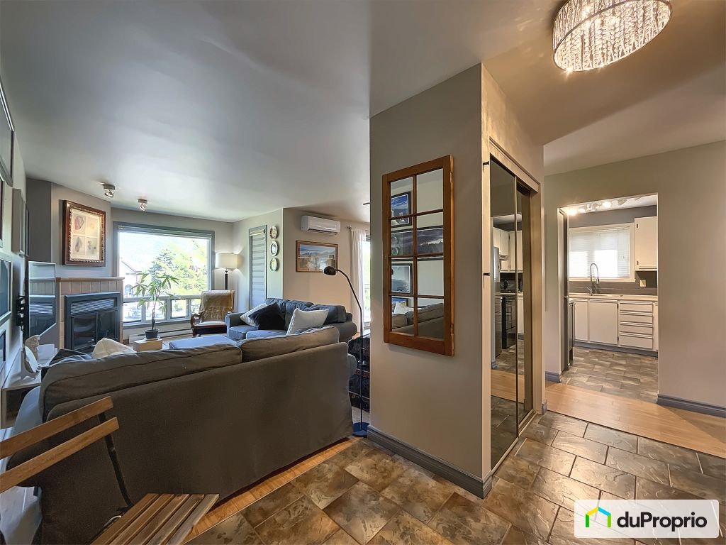 $639,000 - Condominium for sale in Ahuntsic / Cartierville — photo 2