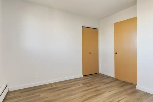 Enjoy the on-site playground and outside green spaces | Perfect  in Long Term Rentals in Edmonton - Image 13