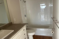 STUNNING 2 BEDROOM 2 BATHROOM PENTHOUSE SUITE FOR RENT | IN-SUITE LAUNDRY ROOM WITH AMPLE STORAGE |... (image 6)