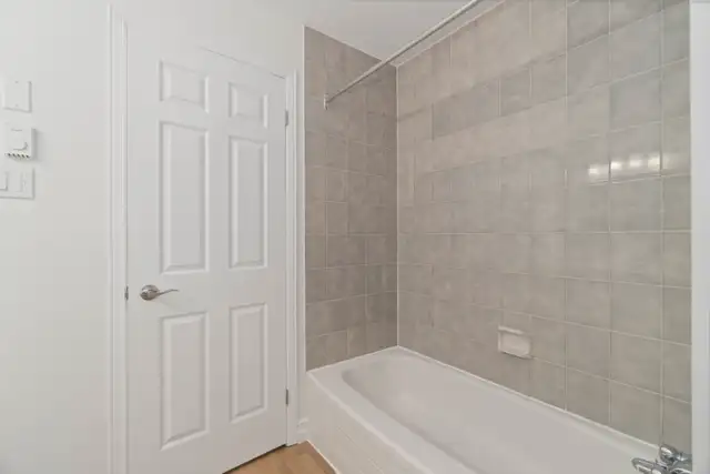 TWO BEDROOM APARTMENT AVAILABLE IN THE HEART OF DARTMOUTH in Long Term Rentals in Dartmouth - Image 16