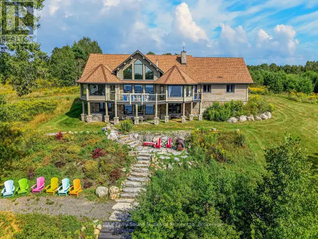 64 MCCORDS ROAD McKellar, Ontario in Houses for Sale in Barrie - Image 2