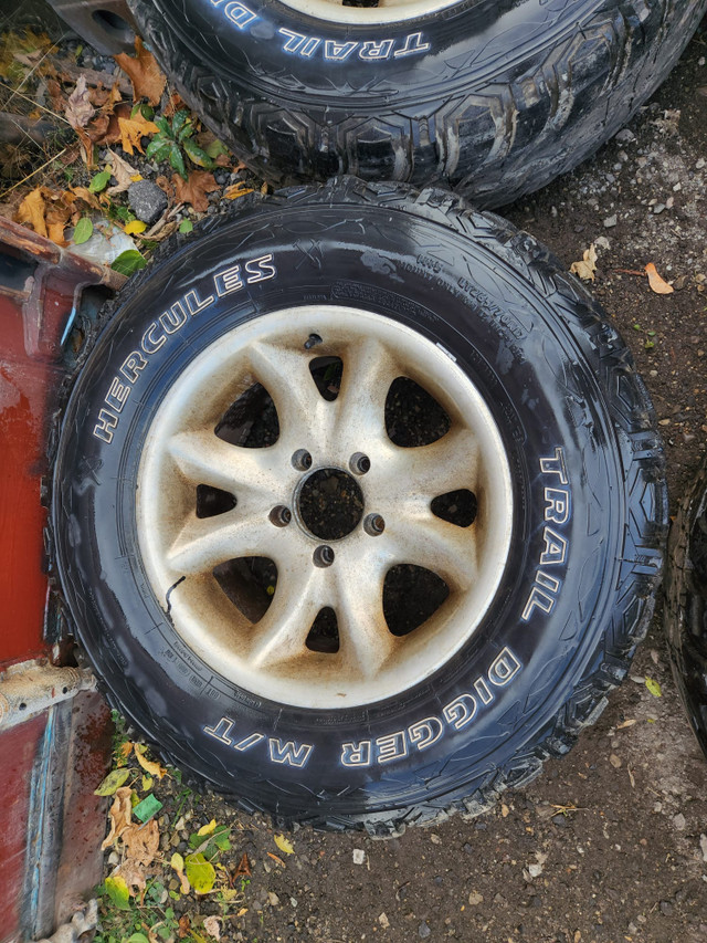 265 70 17 - RIMS AND TIRES - M/T - FORD TRUCK in Tires & Rims in Kitchener / Waterloo - Image 3