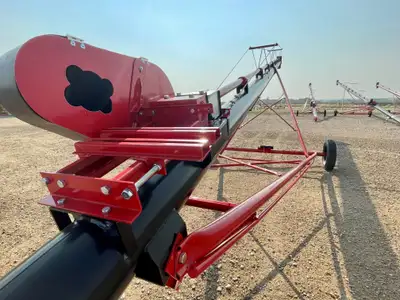 AGI WRX 8 inch x 61 Ft Truck Auger – Electric Motor Drive Capacity: Up to 3,000 BPH Length: 61 feet...