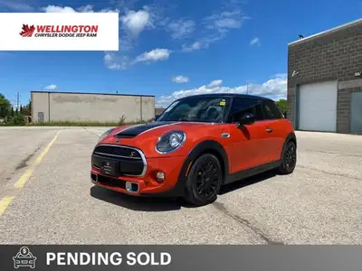 Recent Arrival! Odometer is 4580 kilometers below market average! Orange 2019 MINI Cooper S FWD 6-Sp...