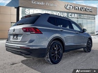 *VEHICLE DESCRIPTION* This vehicle has recently arrived and is in the process of being prepared for... (image 5)