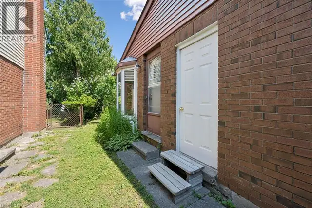 167 WESTVALE Drive Waterloo, Ontario in Houses for Sale in Kitchener / Waterloo - Image 31