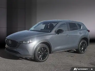 Le Mazda CX-5 Kuro 2022 est une édition spéciale qui allie style audacieux et performance équilibrée...