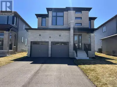 82 SUN VALLEY AVENUE Wasaga Beach, Ontario