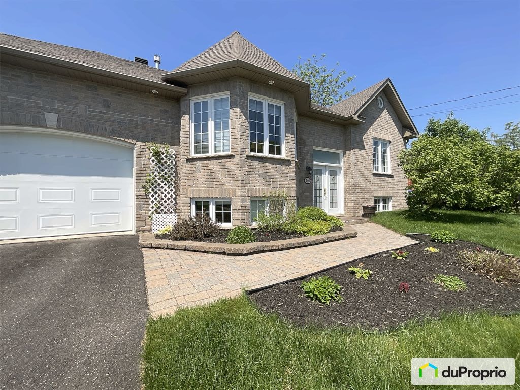 $585,000 - Bungalow for sale in Cowansville — photo 2