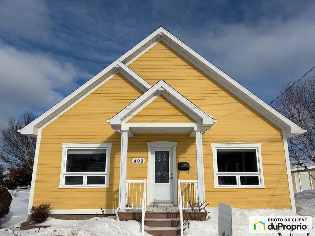 $317,000 - Bungalow for sale in Matane — photo 1
