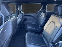 ADAPTIVE CRUISE CONTROL, POWER LIFTGATE, HEATED FRONT SEATS, HEATED STEERING WHEEL, REMOTE ENGINE ST... (image 9)