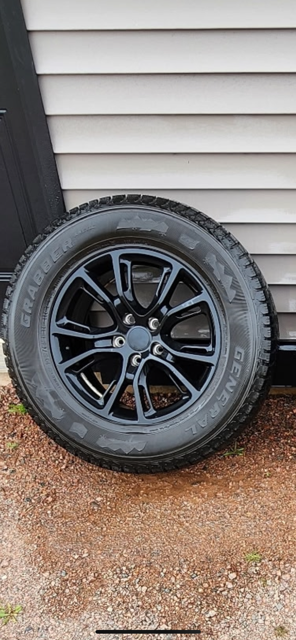 Winter tires from 2024 Jeep Sahara Wrangler in Tires & Rims in Charlottetown - Image 8