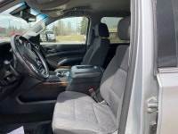 Experience commanding presence and versatile capability with the 2018 Chevrolet Tahoe LS in sleek Si... (image 9)