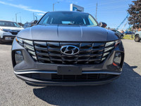 LOW KMS! AWD, APPLE CARPLAY/ANDROID AUTO, HANDSFREE BLUETOOTH, FORWARD COLLISION WARNING, LANE KEEP... (image 8)