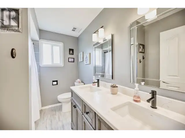 45 HARBOUR KEY Drive Osoyoos, British Columbia in Houses for Sale in Penticton - Image 23