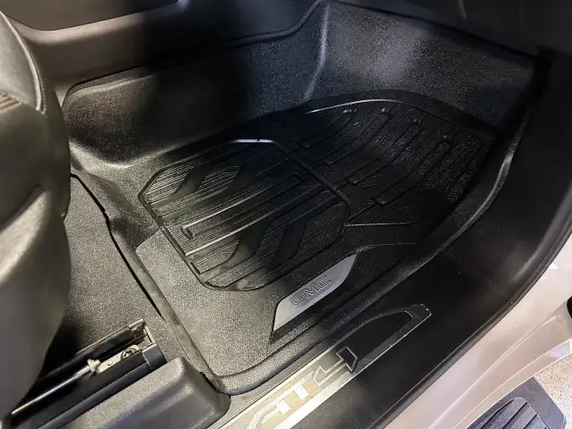 2019 GMC Sierra 1500 AT4 PKG 5.3lV8 LEATHER | HEATED SEATS | 6.5 in Cars & Trucks in City of Toronto - Image 13