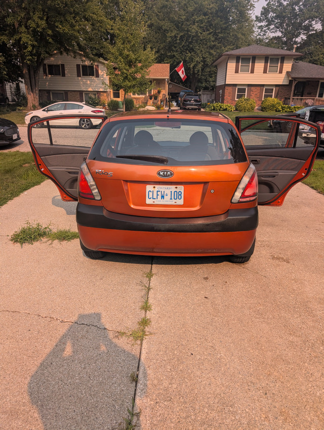 2009 Kia Reo with only 74,562 kms Safety!! in Cars & Trucks in Sarnia - Image 3