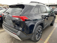 Locking/Limited Slip Differential,Brake Assist,Aluminum Wheels,Power Steering,All Wheel Drive,4-Whee... (image 3)